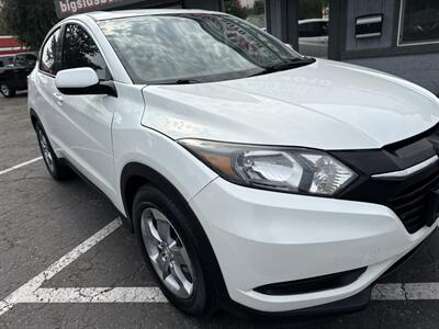 2017 Honda HR-V LX FWD 1.8L I4 4dr   - Photo 14 - Boise, ID 83704