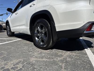 2018 Toyota Highlander Limited Platinum AWD   - Photo 6 - Boise, ID 83704