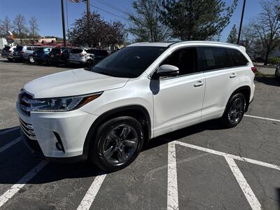 2018 Toyota Highlander Limited Platinum AWD   - Photo 2 - Boise, ID 83704