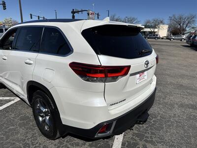 2018 Toyota Highlander Limited Platinum AWD   - Photo 7 - Boise, ID 83704