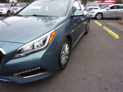 2016 Hyundai SONATA Hybrid SE 2.0L 4dr   - Photo 15 - Boise, ID 83704