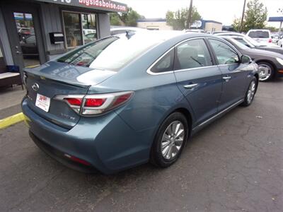 2016 Hyundai SONATA Hybrid SE 2.0L 4dr   - Photo 4 - Boise, ID 83704