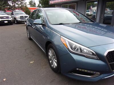 2016 Hyundai SONATA Hybrid SE 2.0L 4dr   - Photo 16 - Boise, ID 83704