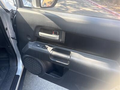 2007 Toyota FJ Cruiser Base 4WD 4.0L V6 4dr   - Photo 24 - Boise, ID 83704