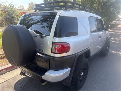 2007 Toyota FJ Cruiser Base 4WD 4.0L V6 4dr   - Photo 7 - Boise, ID 83704
