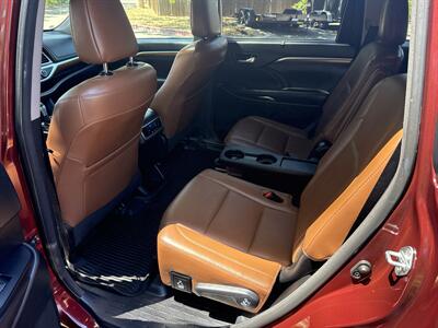 2017 Toyota Highlander Limited AWD 3.5L 4dr   - Photo 16 - Boise, ID 83704
