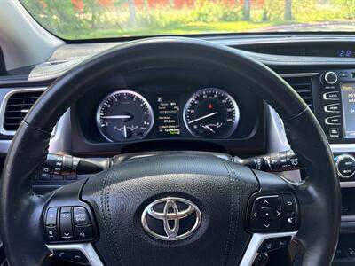 2017 Toyota Highlander Limited AWD 3.5L 4dr   - Photo 37 - Boise, ID 83704