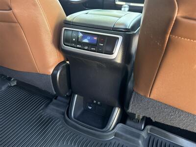 2017 Toyota Highlander Limited AWD 3.5L 4dr   - Photo 30 - Boise, ID 83704