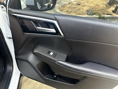 2023 Mitsubishi Outlander PHEV SE AWD 2.4L I4 4dr   - Photo 25 - Boise, ID 83704