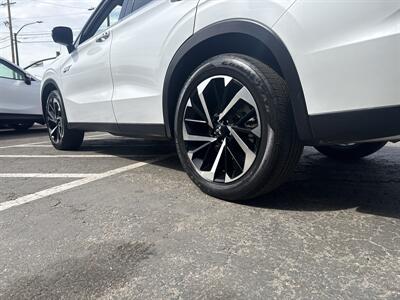 2023 Mitsubishi Outlander PHEV SE AWD 2.4L I4 4dr   - Photo 6 - Boise, ID 83704
