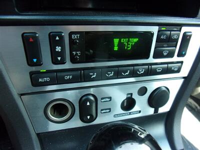 2002 Ford Thunderbird Deluxe 3.9L 2dr   - Photo 29 - Boise, ID 83704