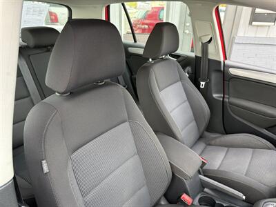 2013 Volkswagen Golf 2.5L I5 PZEV 4dr   - Photo 28 - Boise, ID 83704