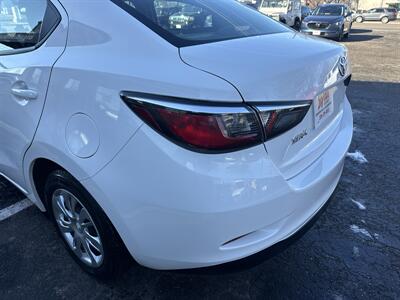 2019 Toyota Yaris L 1.5L I4 4dr   - Photo 7 - Boise, ID 83704