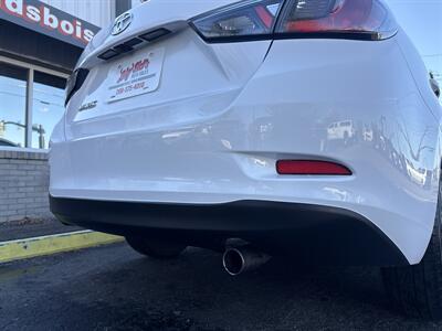 2019 Toyota Yaris L 1.5L I4 4dr   - Photo 9 - Boise, ID 83704