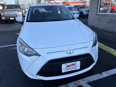 2019 Toyota Yaris L 1.5L I4 4dr   - Photo 12 - Boise, ID 83704