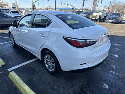 2019 Toyota Yaris L 1.5L I4 4dr   - Photo 3 - Boise, ID 83704