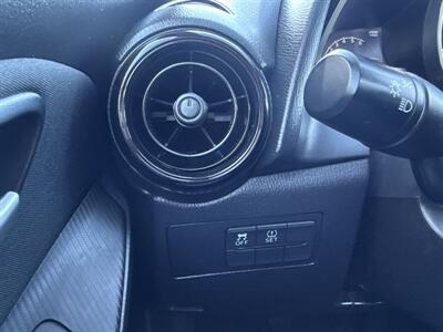 2019 Toyota Yaris L 1.5L I4 4dr   - Photo 38 - Boise, ID 83704