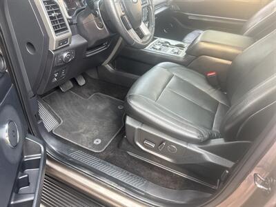 2018 Ford Expedition XLT 4WD 3.5L V6 4dr   - Photo 12 - Boise, ID 83704