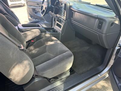 2004 GMC Sierra 1500 SLE 4WD 5.3L V8 4dr   - Photo 20 - Boise, ID 83704