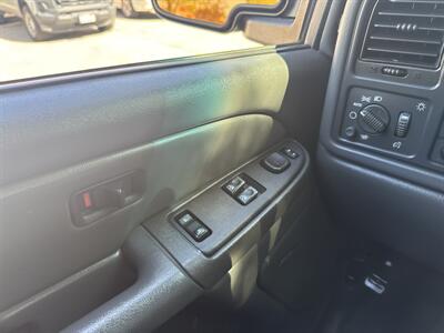 2004 GMC Sierra 1500 SLE 4WD 5.3L V8 4dr   - Photo 38 - Boise, ID 83704