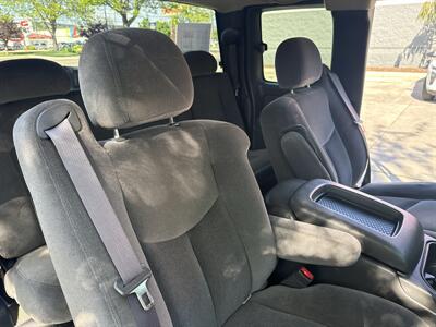 2004 GMC Sierra 1500 SLE 4WD 5.3L V8 4dr   - Photo 30 - Boise, ID 83704