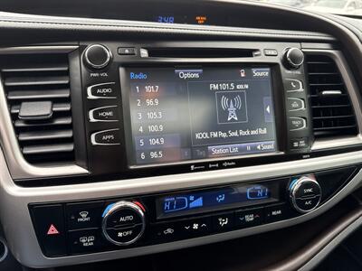 2017 Toyota Highlander XLE AWD 3.5L V6 4dr   - Photo 36 - Boise, ID 83704