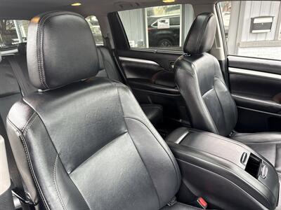 2017 Toyota Highlander XLE AWD 3.5L V6 4dr   - Photo 30 - Boise, ID 83704