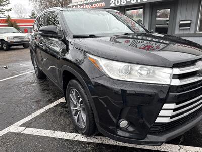 2017 Toyota Highlander XLE AWD 3.5L V6 4dr   - Photo 10 - Boise, ID 83704