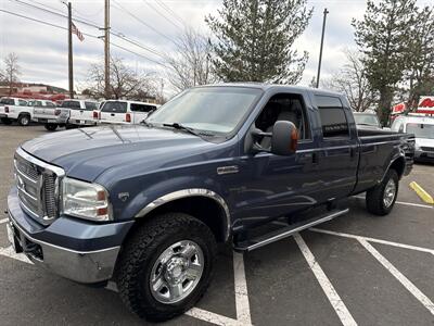 2006 Ford F-250 XLT 4WD 6.8L V10 4dr   - Photo 2 - Boise, ID 83704
