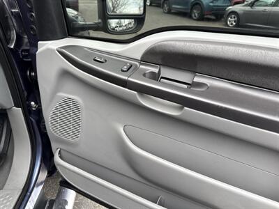 2006 Ford F-250 XLT 4WD 6.8L V10 4dr   - Photo 24 - Boise, ID 83704