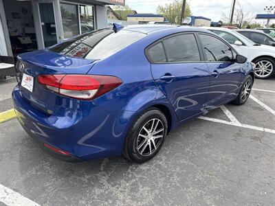 2018 Kia Forte S 2.0L I4 4dr   - Photo 4 - Boise, ID 83704