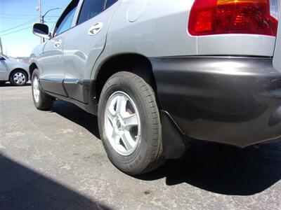 2002 Hyundai SANTA FE GLS 2WD 2.7L 4dr   - Photo 6 - Boise, ID 83704