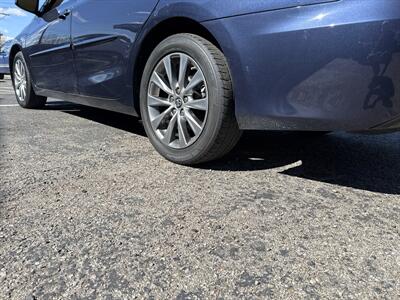 2015 Toyota Camry XLE   - Photo 6 - Boise, ID 83704