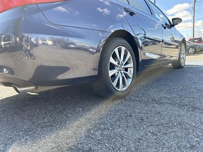 2015 Toyota Camry XLE   - Photo 5 - Boise, ID 83704