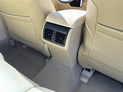 2015 Toyota Camry XLE   - Photo 26 - Boise, ID 83704