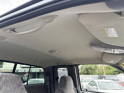 2000 Dodge Ram 2500 SLT 4WD 8.0L V10 4dr   - Photo 22 - Boise, ID 83704