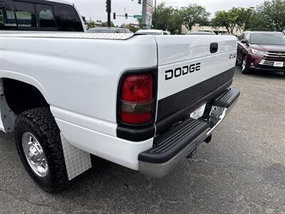 2000 Dodge Ram 2500 SLT 4WD 8.0L V10 4dr   - Photo 4 - Boise, ID 83704