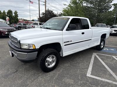 2000 Dodge Ram 2500 SLT 4WD 8.0L V10 4dr   - Photo 2 - Boise, ID 83704