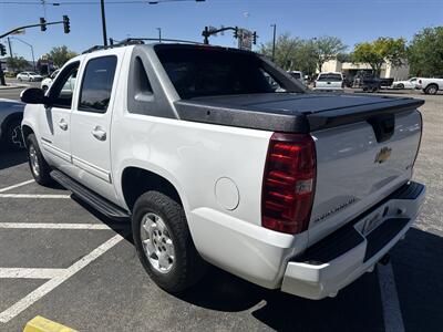 2012 Chevrolet Avalanche LS 4WD 5.3L V8 4dr   - Photo 3 - Boise, ID 83704