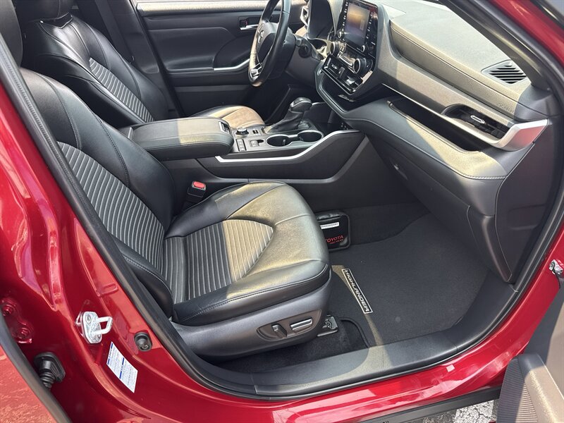 2022 Toyota Highlander XSE - Photo 22
