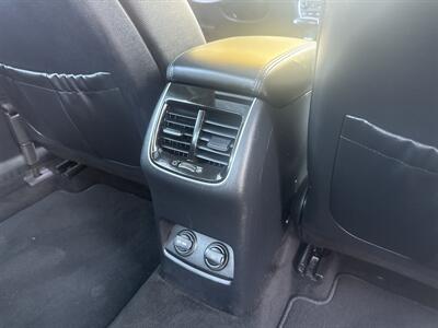 2017 Kia Cadenza Premium 3.3L V6 4dr   - Photo 30 - Boise, ID 83704