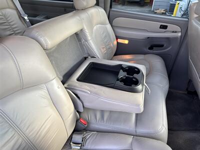 2002 Chevrolet Suburban 2500 LT 4WD 8.1L 4dr   - Photo 31 - Boise, ID 83704