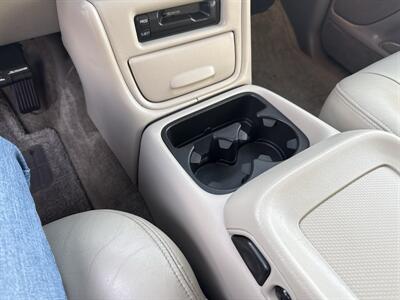 2002 Chevrolet Suburban 2500 LT 4WD 8.1L 4dr   - Photo 33 - Boise, ID 83704