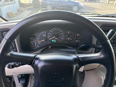 2002 Chevrolet Suburban 2500 LT 4WD 8.1L 4dr   - Photo 38 - Boise, ID 83704