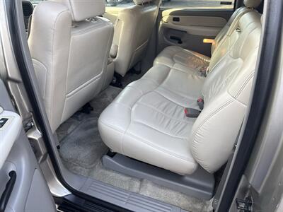 2002 Chevrolet Suburban 2500 LT 4WD 8.1L 4dr   - Photo 15 - Boise, ID 83704