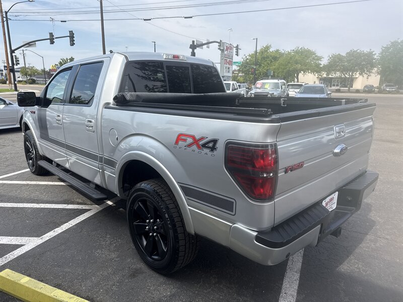 2012 Ford F-150 FX4 photo 2