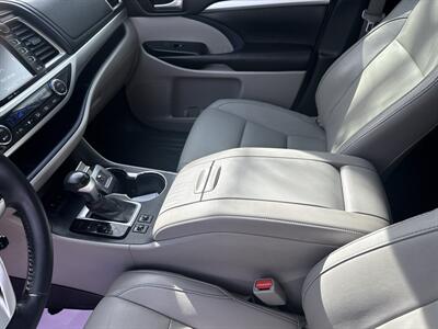 2015 Toyota Highlander XLE AWD 3.5L V6 4dr   - Photo 32 - Boise, ID 83704