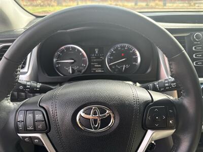 2015 Toyota Highlander XLE AWD 3.5L V6 4dr   - Photo 38 - Boise, ID 83704