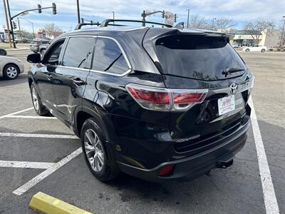 2015 Toyota Highlander XLE AWD 3.5L V6 4dr   - Photo 3 - Boise, ID 83704