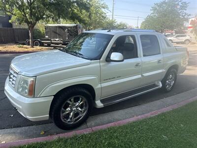 2005 Cadillac Escalade AWD 6.0L V8 4dr   - Photo 2 - Boise, ID 83704